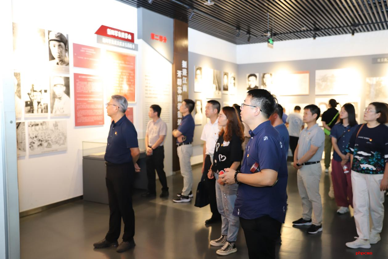 勇毅前行向復興 踔厲奮發(fā)強國防